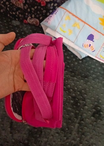 Pembe Barbie Çocuk Beslenme Çantası - Görsel 4