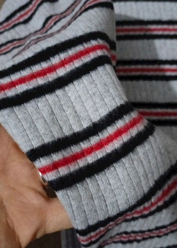 Kadın Gri Çizgili Uzun Kollu Triko Kazak - Görsel 3