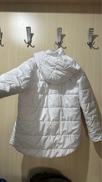 40 Beden Beyaz mont