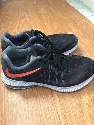 Nike Spor Ayakkabı