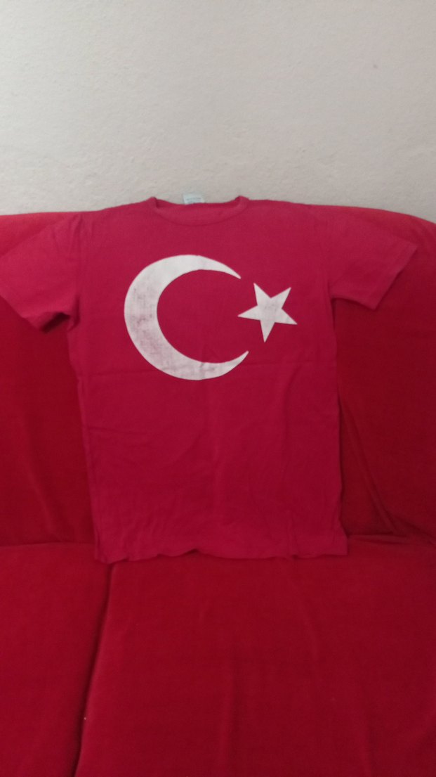 Kırmızı Baskılı Hamile Tişörtü - Görsel 2