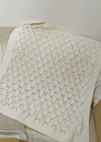 Beyaz Örgü Çocuk Battaniyesi - Görsel 5