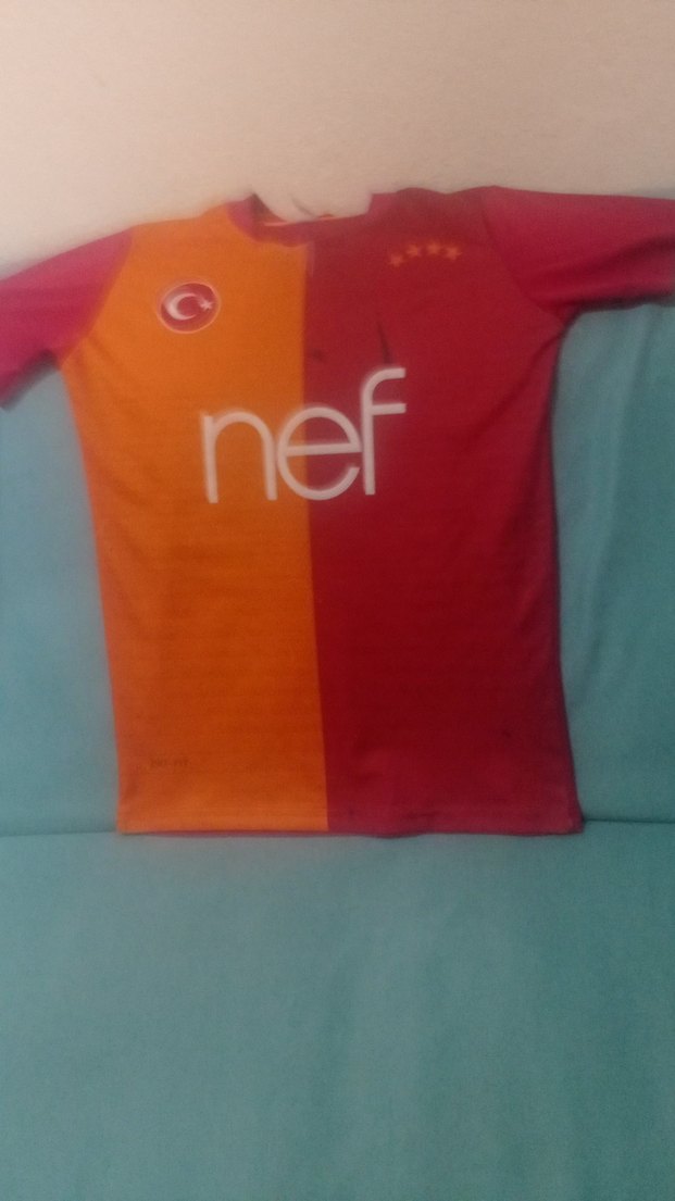 Kısa Kollu Kırmızı Baskılı Erkek Forma - Görsel 2