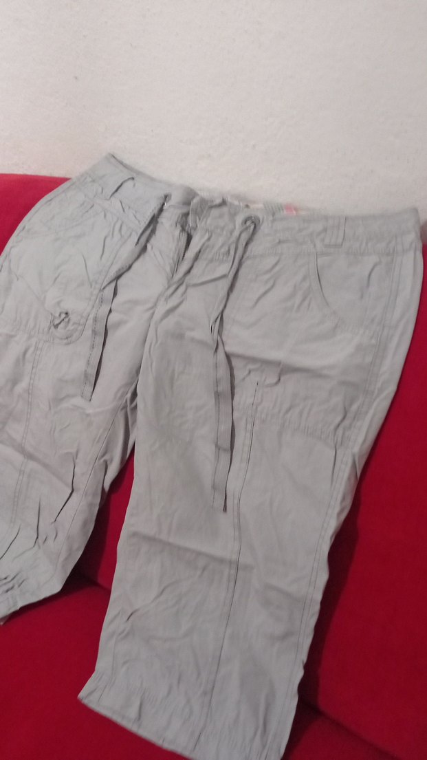 Kadın Gri Kemerli Kısa Pamuk kapri - Görsel 3