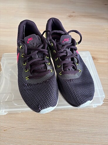 Nike ayakkabı