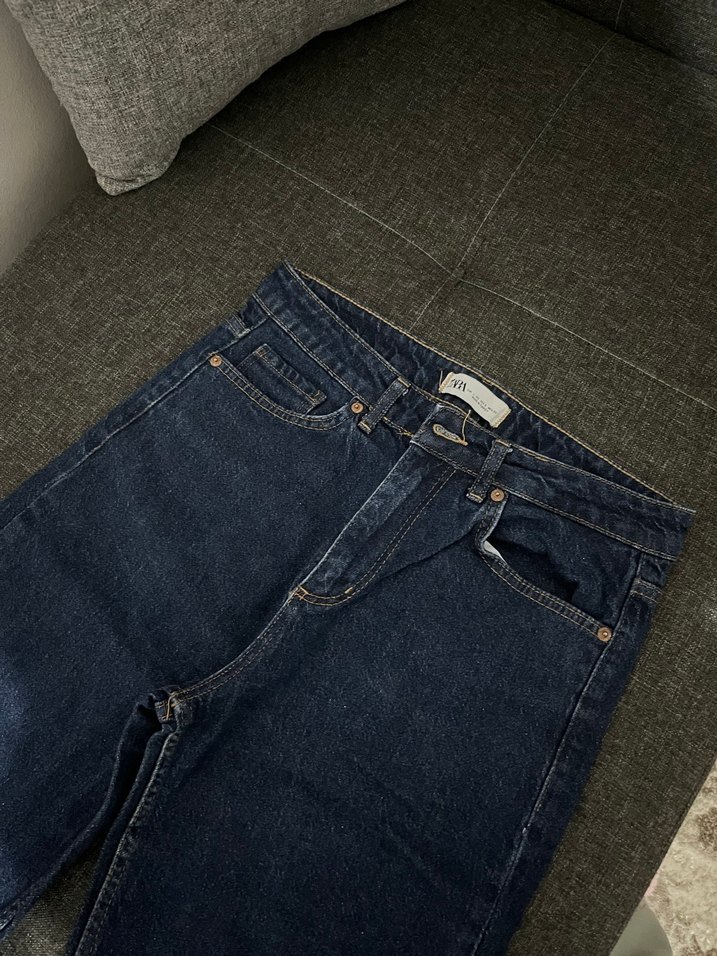 Zara kesik paça jean - Görsel 3