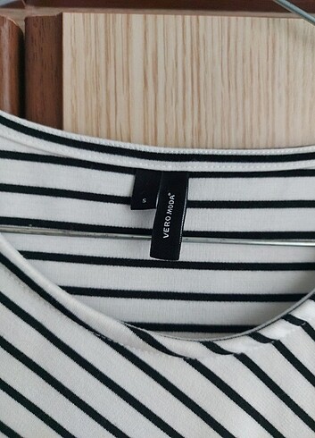 Çizgili kısa elbise  - Görsel 3