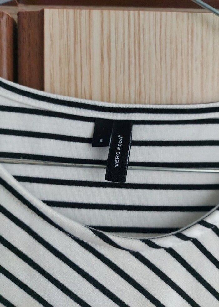 Çizgili kısa elbise  - Görsel 3