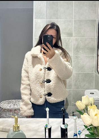 Kadın Beyaz Kürklü Mini Ceket - Görsel 2