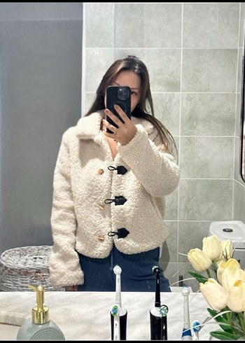 Zara Kadın Beyaz Kürklü Midi Ceket - Görsel 2