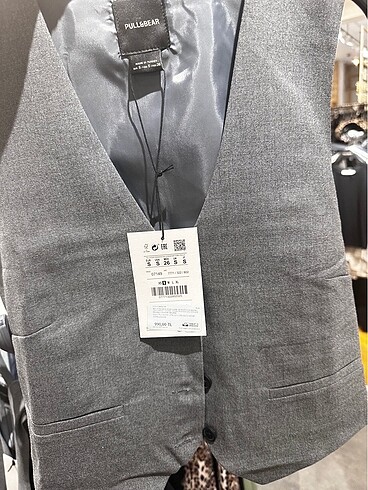 Pullandbear yelek
