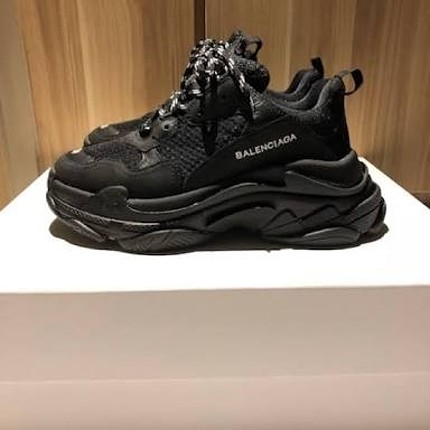 Balenciaga balanciaga 