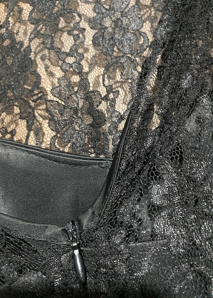 Siyah güpür kalem elbise - Görsel 5