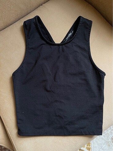 Siyah crop