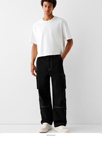 Bershka kargo pantolon 40bede