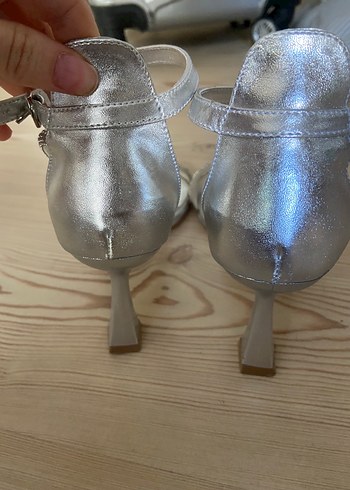 Topuklu ayakkabı - Görsel 3