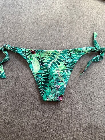 s Beden Penti bikini altı
