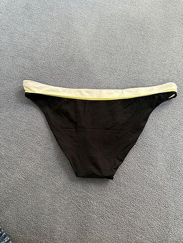 s Beden siyah Renk Calzedonia bikini altı