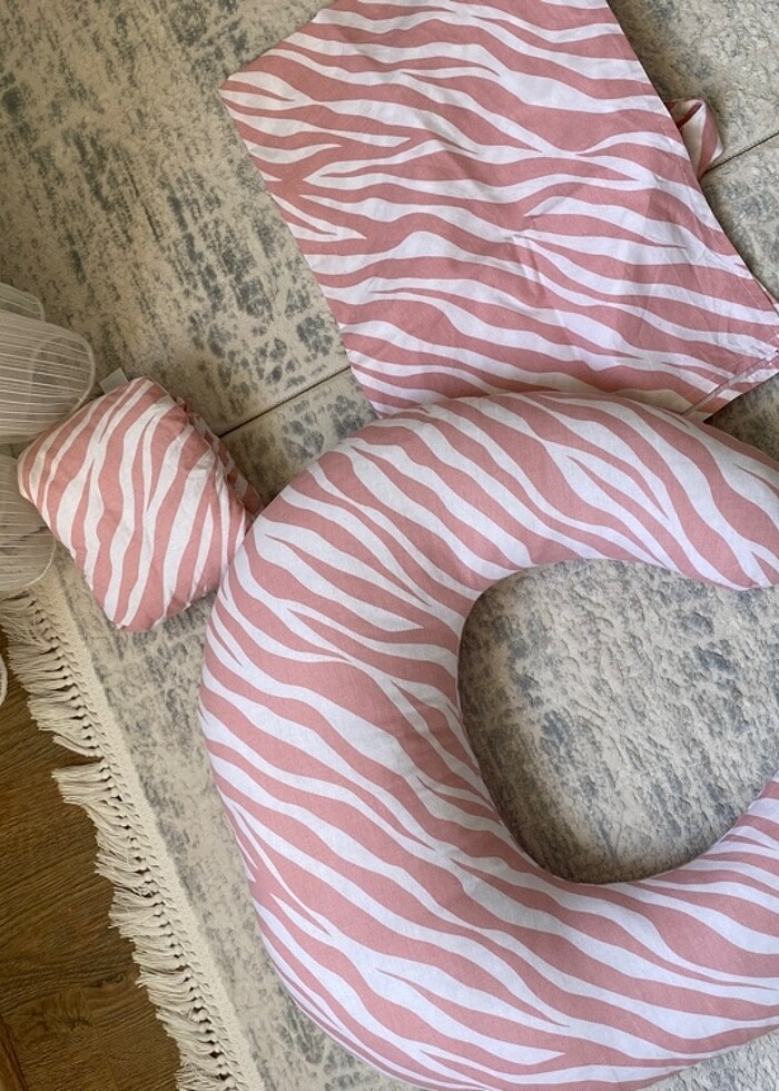 Bebek emzirme yastığı önlüğü - Görsel 2