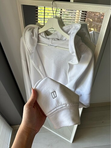 Beyyoglu butik beyaz hırka