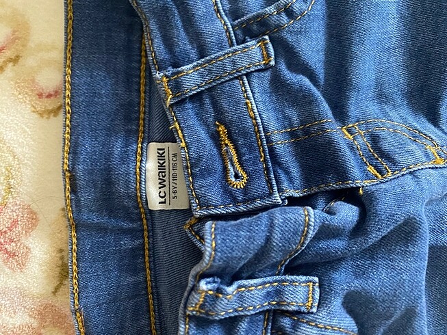 6 Yaş Beden Lc Waikiki erkek çocuk jean