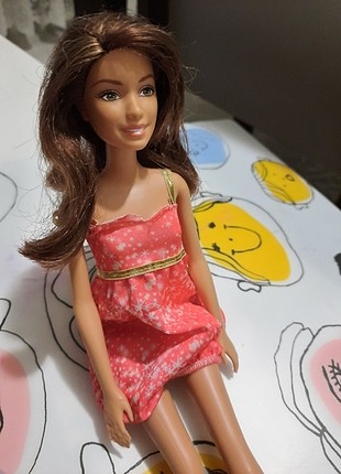 Barbie bebek