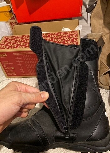 44 Beden siyah Renk SIFIR GORATEX MOTORSİKLET BOTU