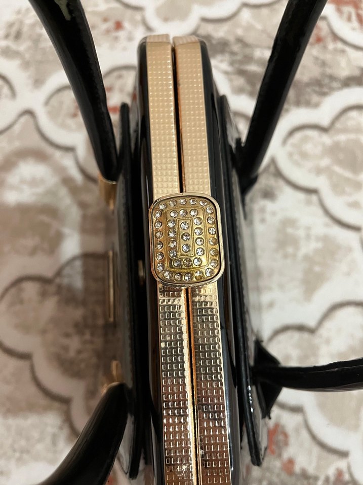 Parlak Siyah Deri Yılan Desenli Kadın Çanta - Görsel 3