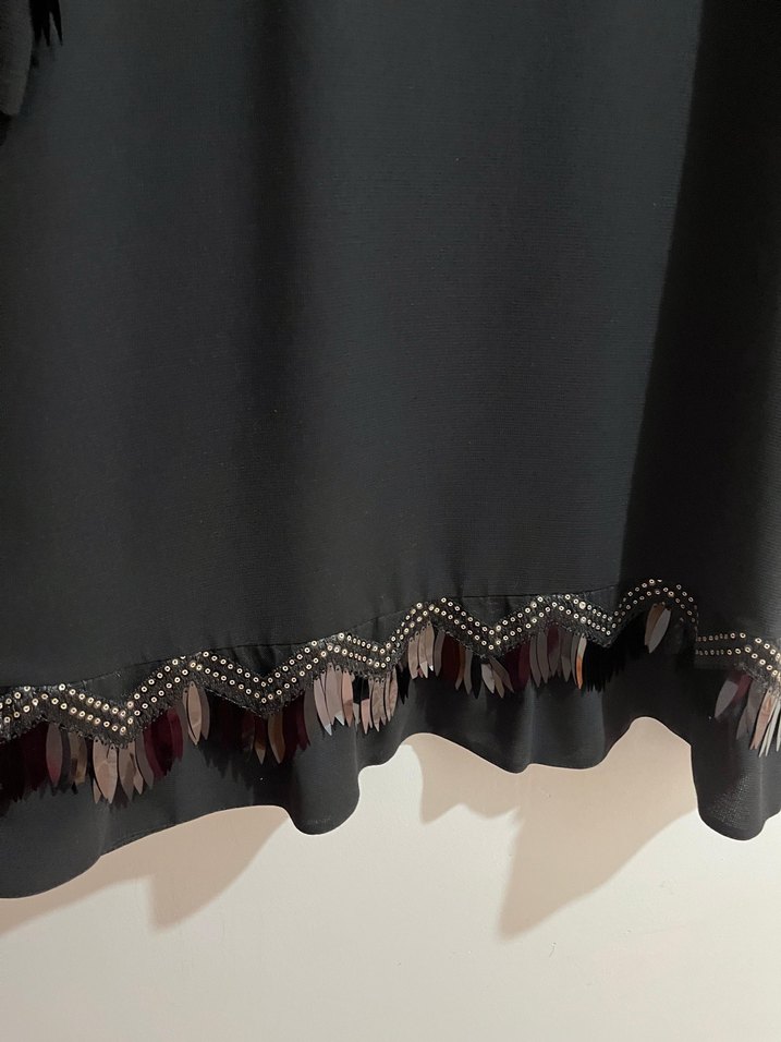 Uzun Siyah Gotik Nakışlı Kadın tunik - Görsel 3