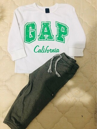 GAP üst Zara alt