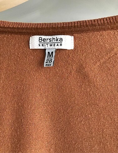 m Beden Bershka triko hırka