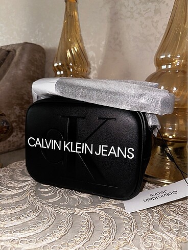 Calvin Klein Calvin klein askılı çanta