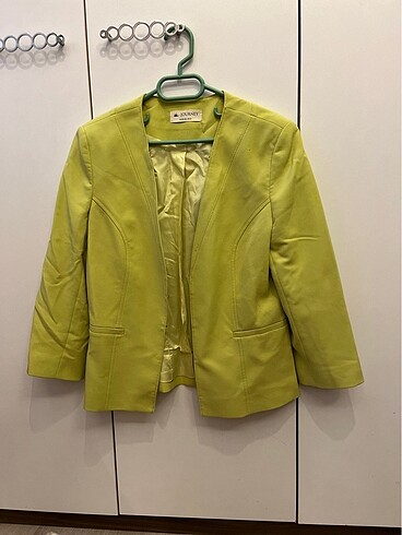 Fıstık yeşili blazer ceket
