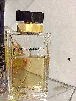 POUR FEMME DOLGE&GABBANA