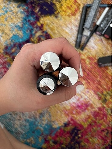 AVON ULTIMATE RUJ