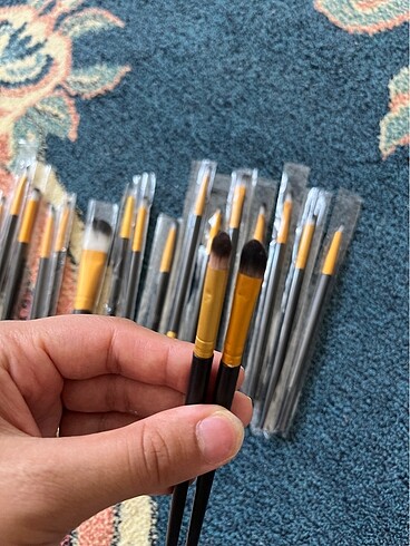  Beden Renk 18 li Makyaj fırçaları