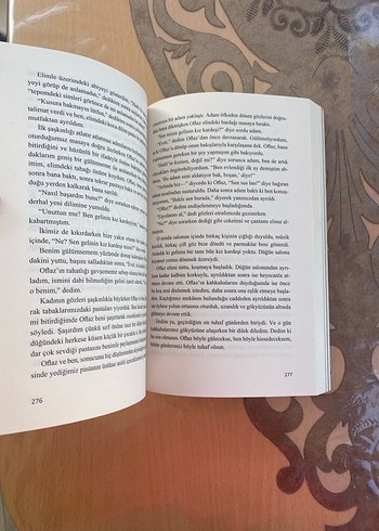 Zeynep Sey'den Kimse Gerçek Değil Romanı - Görsel 5