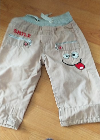 Düğmeli Nakışlı Rahat Erkek Çocuk Pantolonu