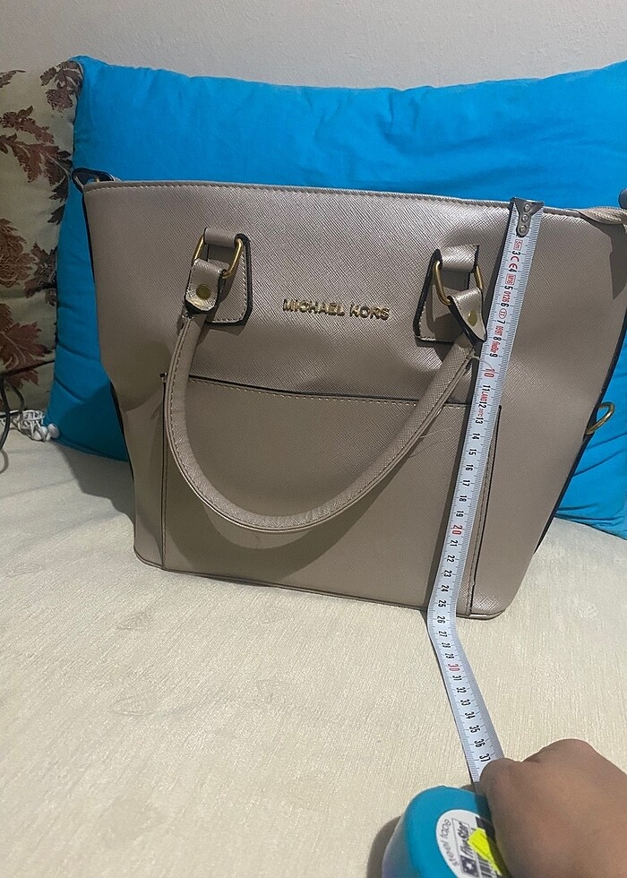 Krem renkli büyük boy kalıp çanta - Görsel 2