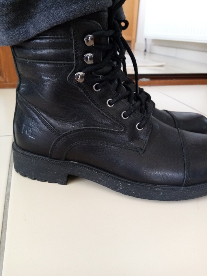 Siyah Deri Tokalı Erkek Bot - Görsel 5