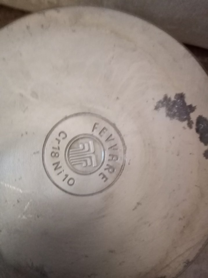 Gri Kapaklı Paslanmaz Çelik Tencere - Görsel 3