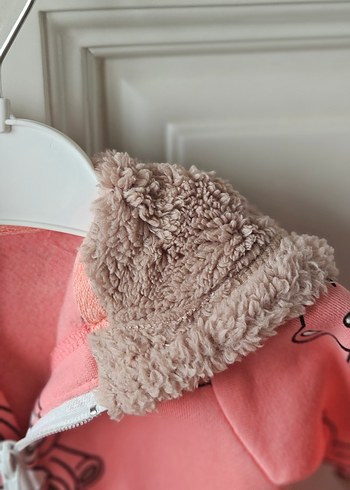 Kapüşonlu Pembe Bebek Tulumu Ayıcık Desenli - Görsel 7