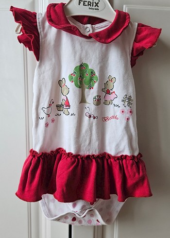 3 Ay Beden kırmızı Renk Kız Bebek Kolsuz Fırfırlı Body