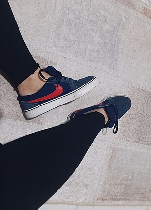 Nike Spor Ayakkabi