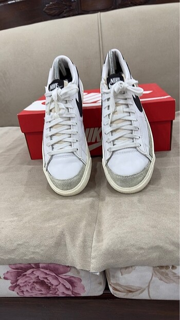 40 Beden beyaz Renk Nike Blazer Low