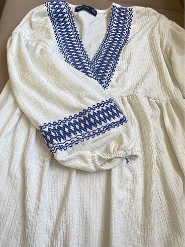 Nakış işlemeli bluz - Görsel 5