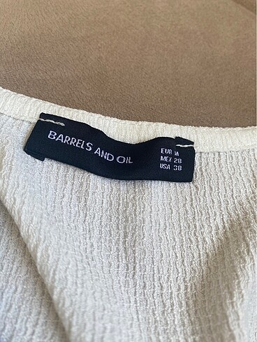 Nakış işlemeli bluz - Görsel 8