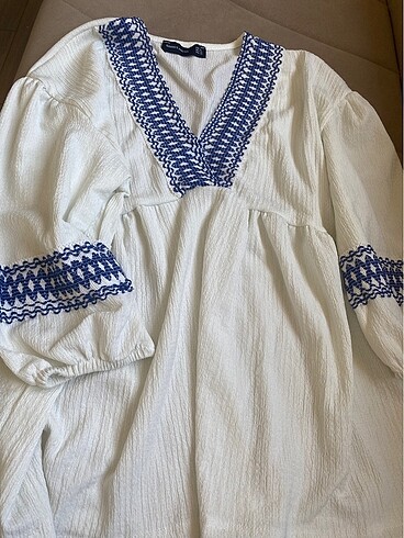Nakış işlemeli bluz - Görsel 10