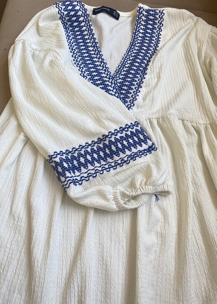 Nakış işlemeli bluz - Görsel 5