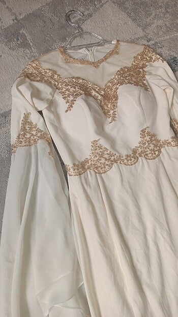 Beyaz tesettür abiye - Görsel 4